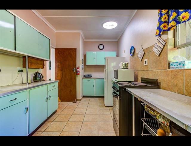 3 BEDROOM FREESTANDING FOR SALE IN BIRCHLEIGH